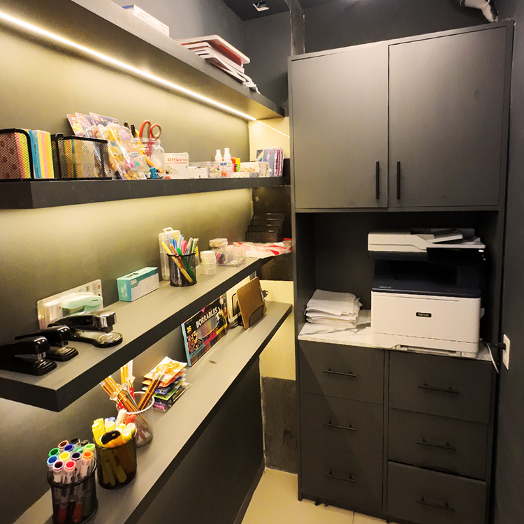 En D Cafe Hub contamos con renta espacios para trabajar (coworking), indivual o en equipo (grupos), conocenos.