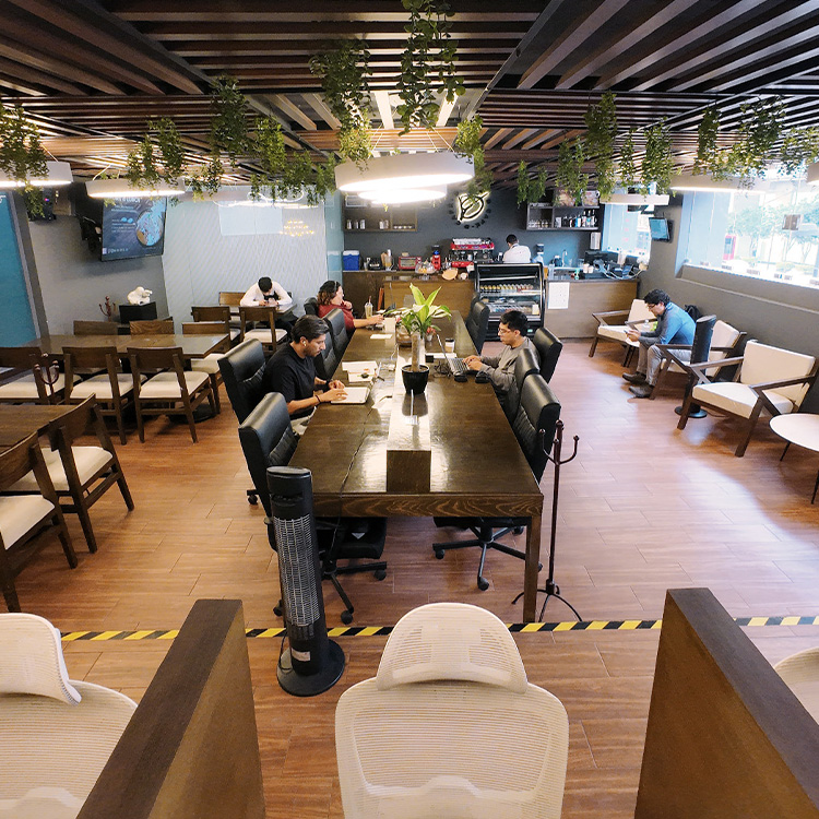 En D Cafe Hub contamos con renta espacios para trabajar (coworking), indivual o en equipo (grupos), conocenos.